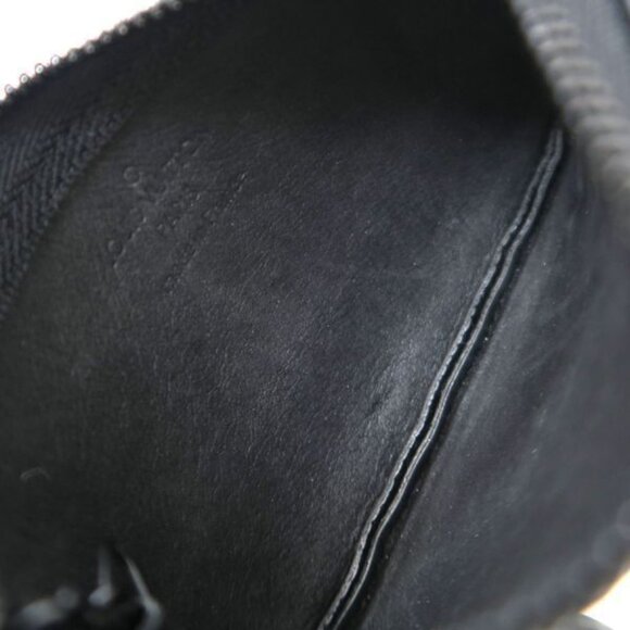 Louis Vuitton Aerogram Pochette Cles Hat main image 6